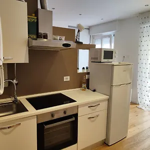 Apartment Ak Holidays 81, Bologna
